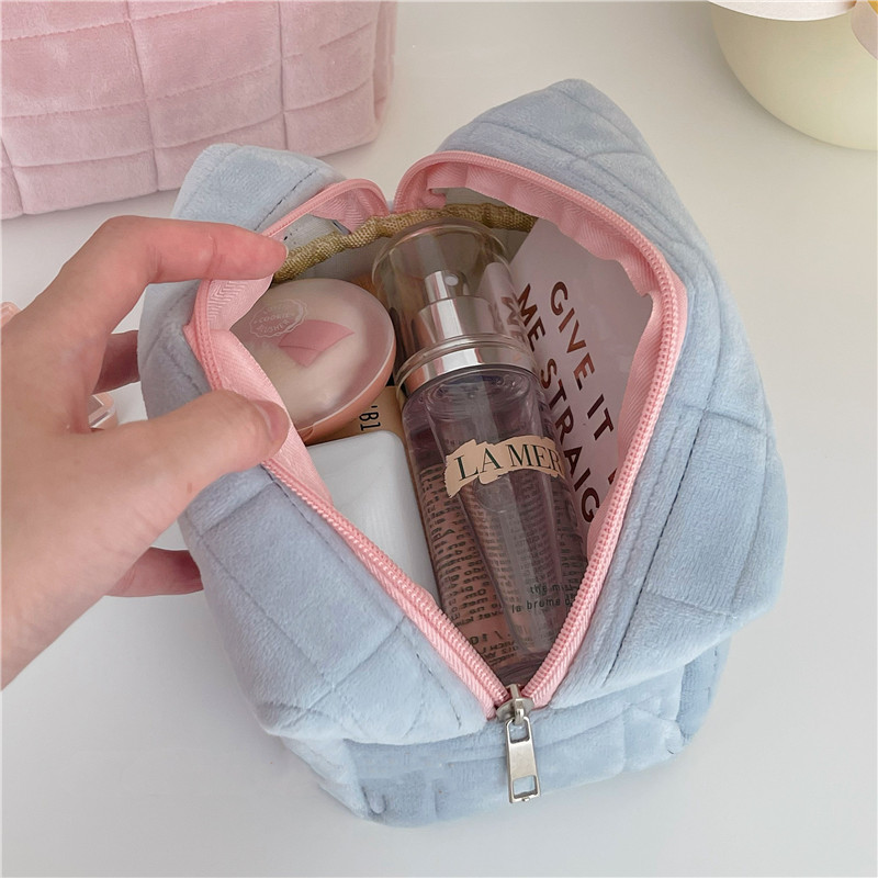 1 Pc Cute Fur Makeup Bag