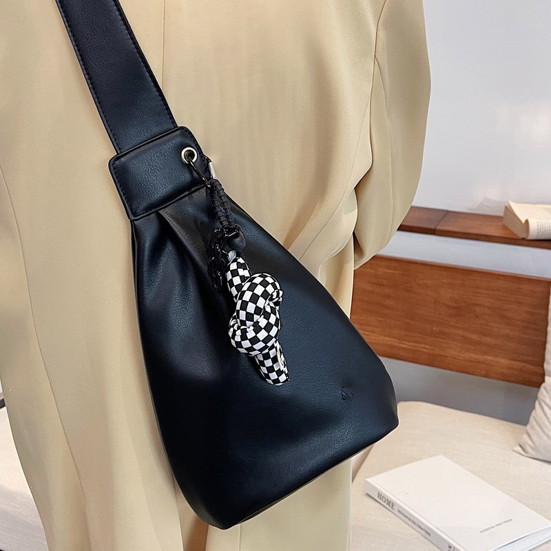 Vintage PU Leather Personality Cute Chest Bag