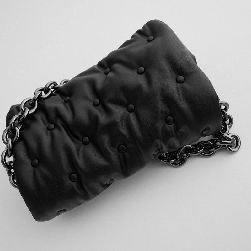 Thick Metal Chain Shoulder Purse