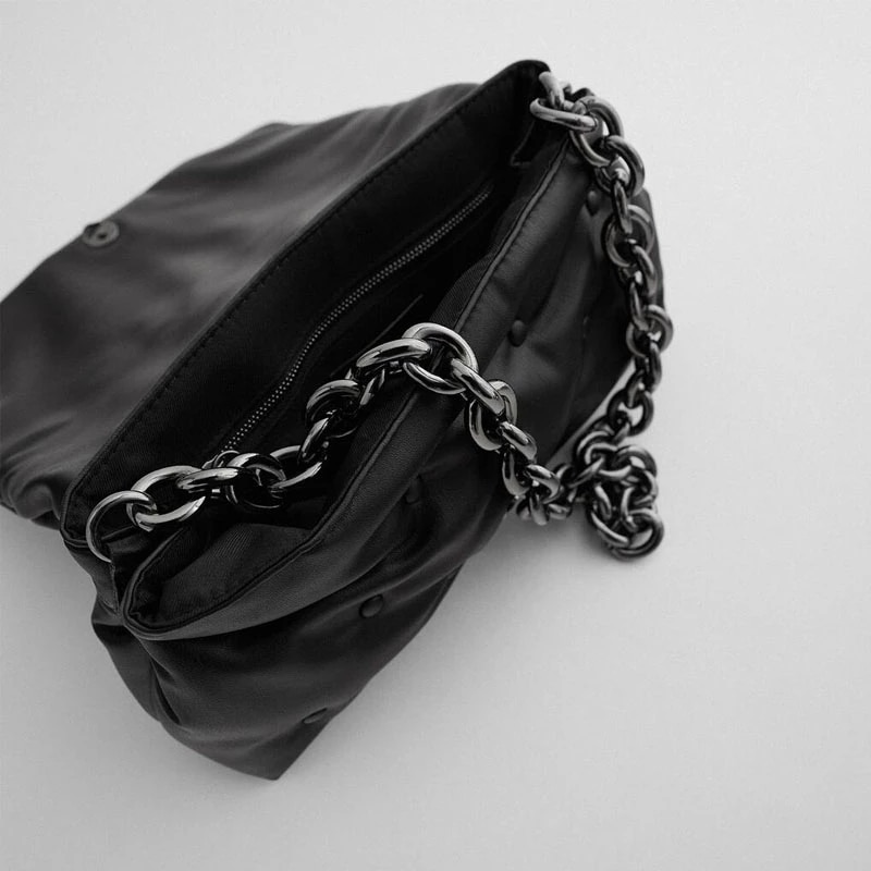 Thick Metal Chain Shoulder Purse