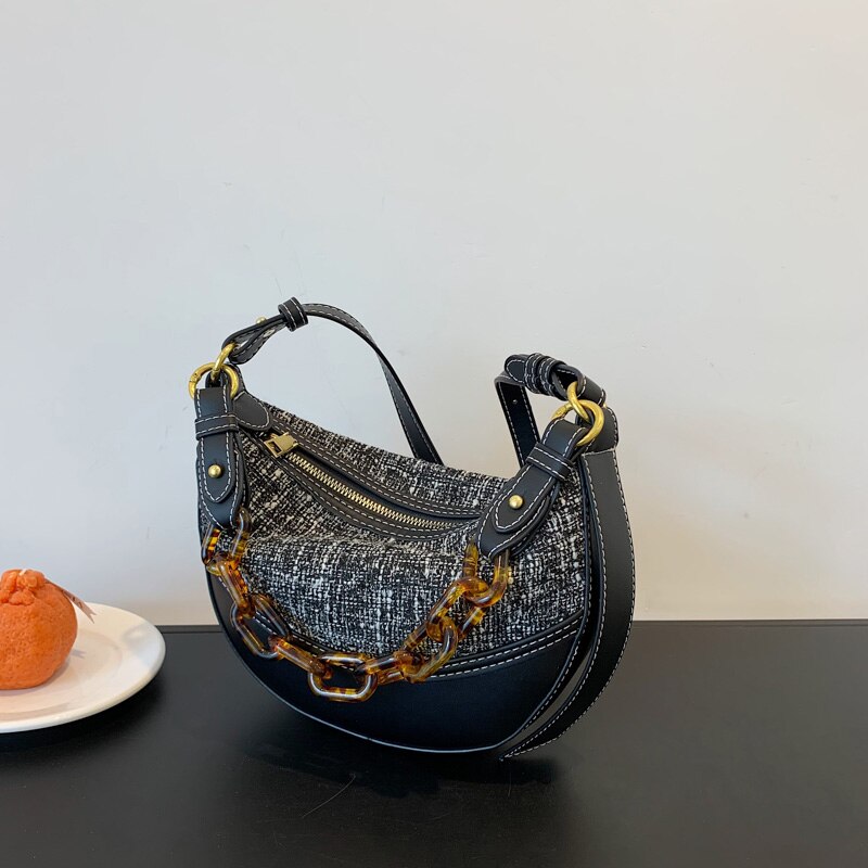 Acrylic Chain Dumplin Handbag