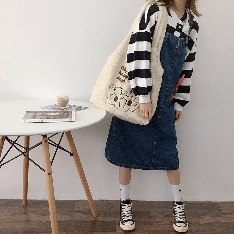 Bear Embroider Crossbody Handbag