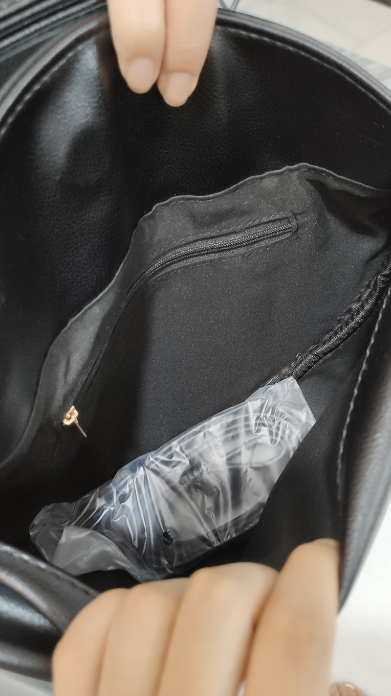 Simple PU Leather Crossbody Handbag