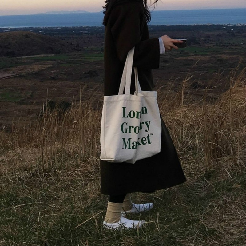 Large Capacity Conventional Tote Bag