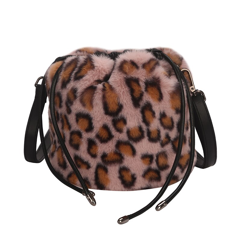 Leopard Pattern Women's Messenger Bag