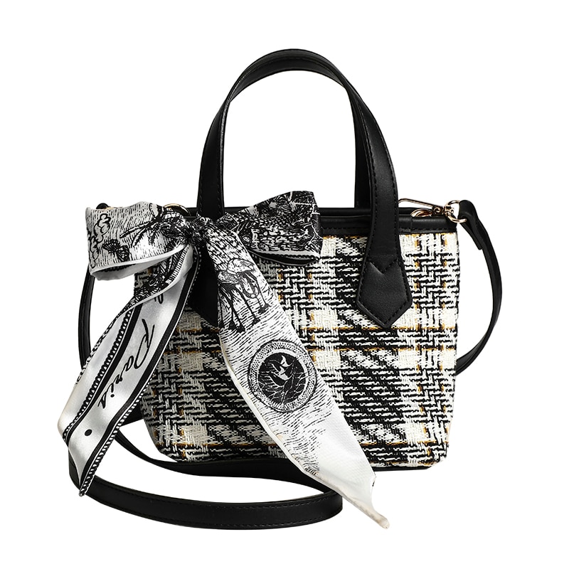 Plaid Large Capacity Shoulder Bag