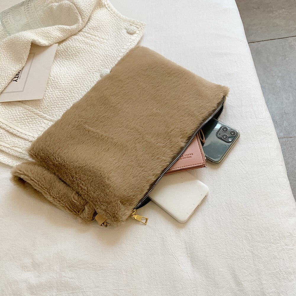 Chic Fashion Ladies Wristlet Bag