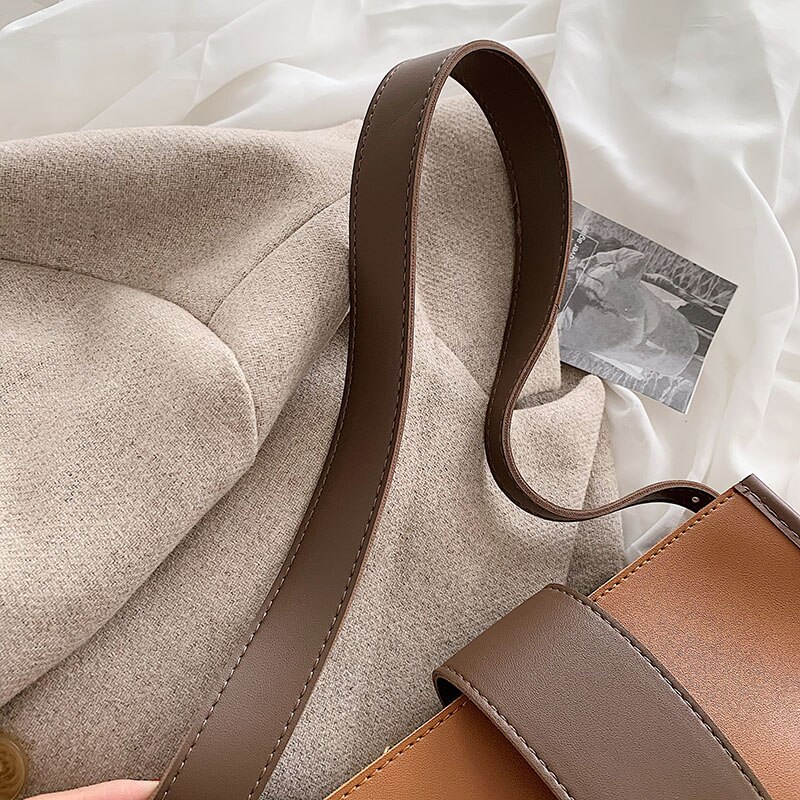 Large Capacity Bucket Tote Bag