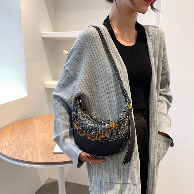 Acrylic Chain Dumplin Handbag